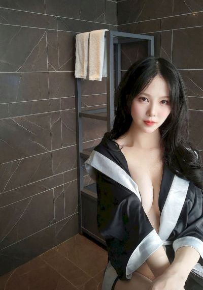 女老师在线看