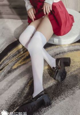 年轻的保姆hd